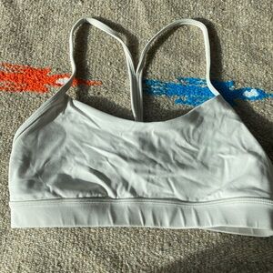 Lululemon Y back bra top. Size 8